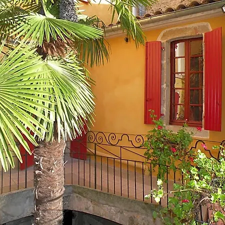 L'oronge Hotel 2*